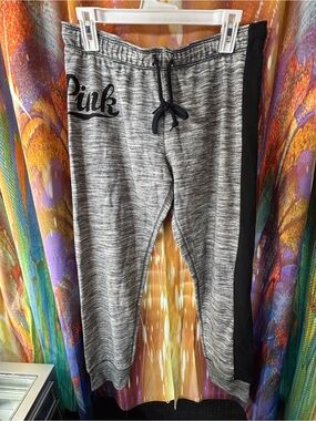 Victoria’s Secret grey joggers NWT🩶⚡️